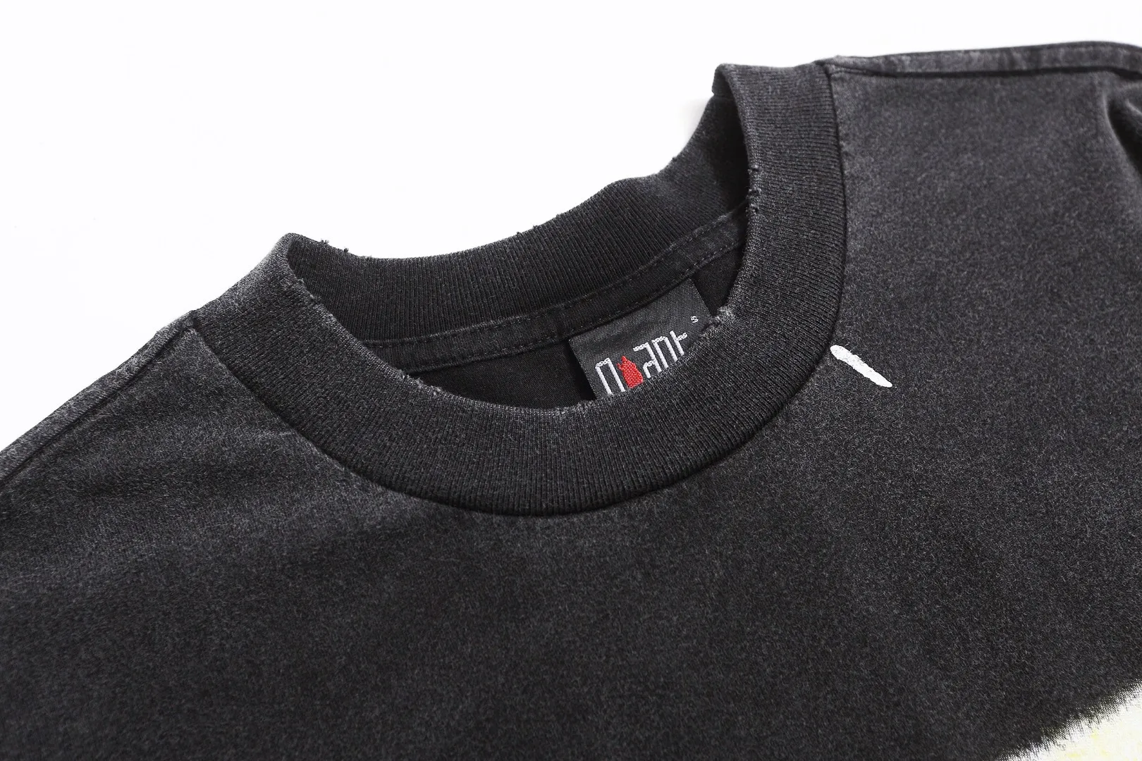 Saint Michael Star Wars VTG American high street washed and distressed loose long-sleeved bottoming T-shirt Fabric: 260g Style number: SM15 Size: S-M-L-XL Color: Black Price: P156